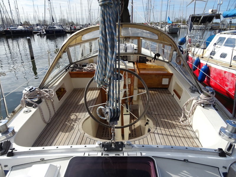 Hallberg Rassy 352 MKII — foto 24 van 45