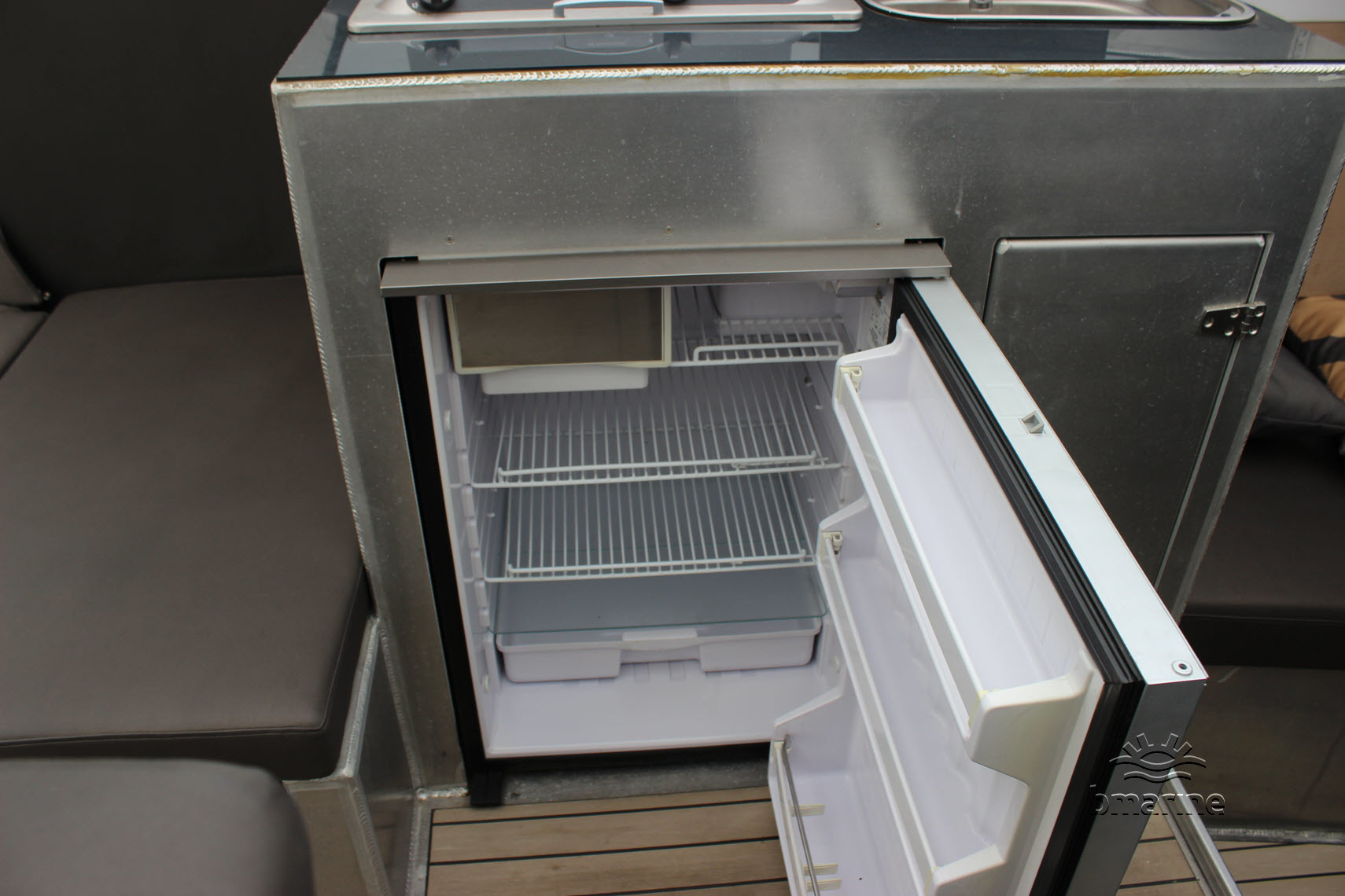 Van Vossen Tender Cabin 1000 — foto 12 van 46