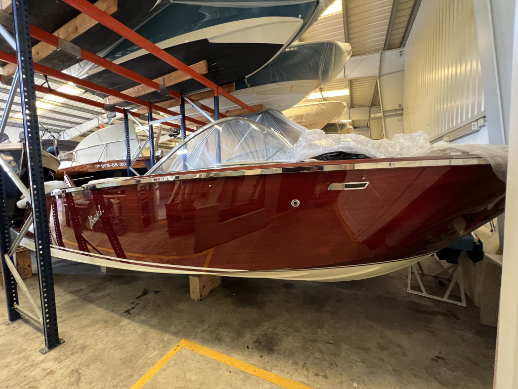 Boesch 680 Costa Brava Deluxe TWIN