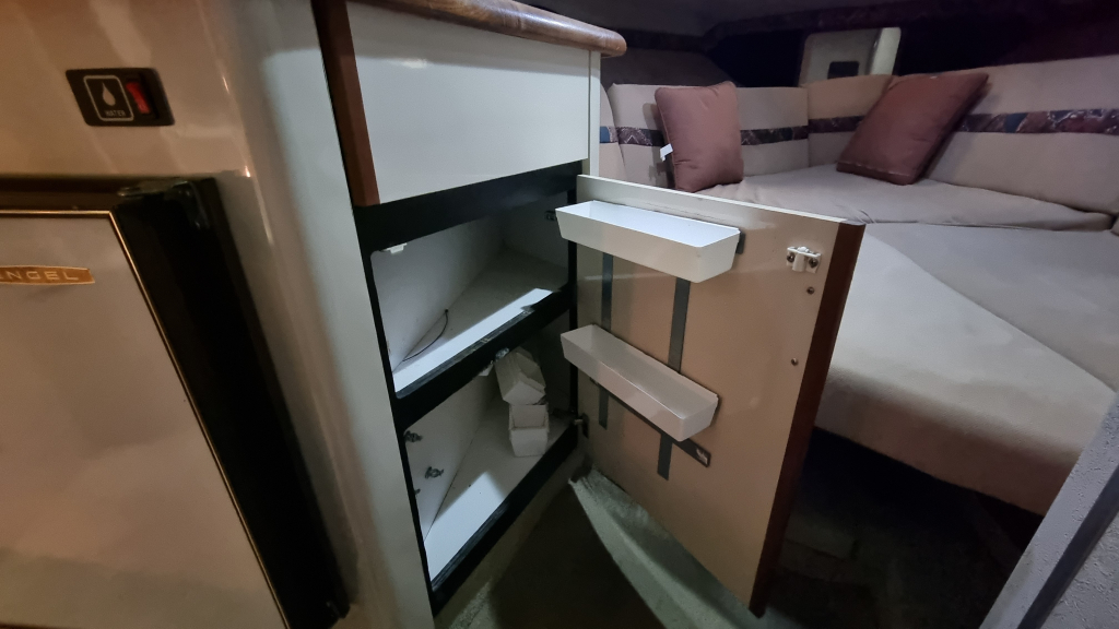 Maxum 2300 SCR met trailer (in bijzonder nette staat!) — foto 25 van 39