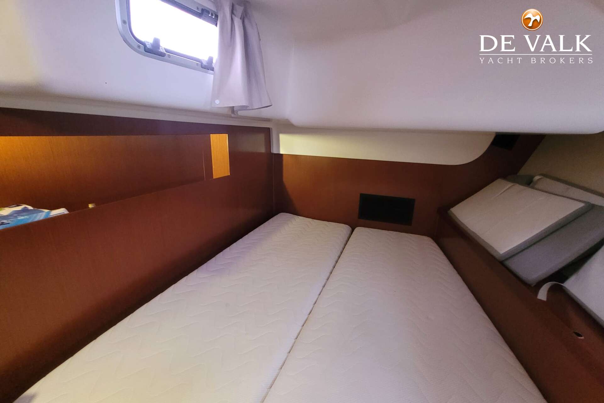 Beneteau Oceanis 54 — foto 31 van 38