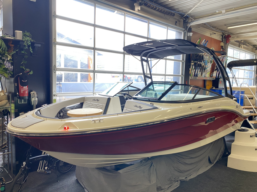 Sea Ray SPX 190  — foto 24 van 40