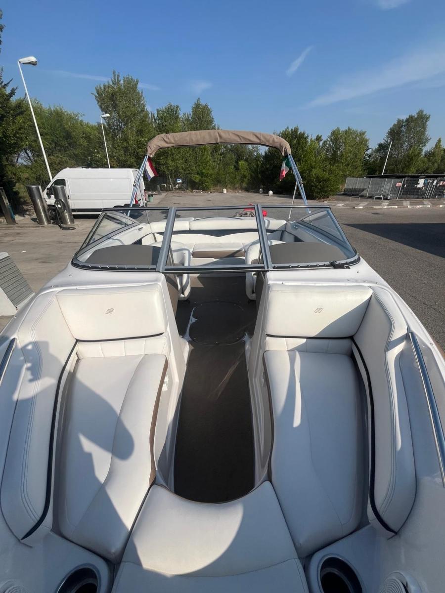 Fourwinns H200 — foto 5 van 15