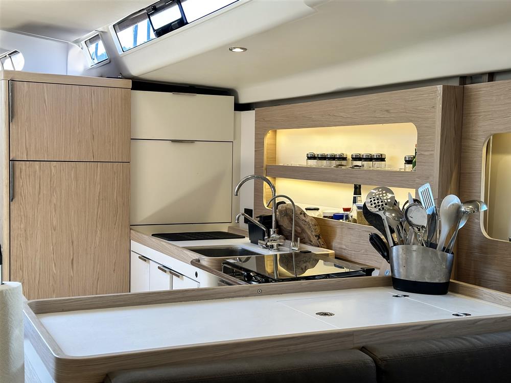Beneteau First 53 — foto 6 van 14