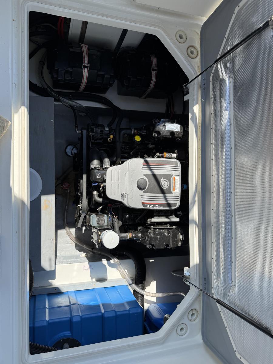 Saver Riviera 24 with Swimplatform — foto 9 van 11
