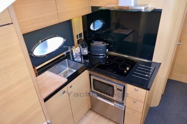 Princess V48 — foto 3 van 12