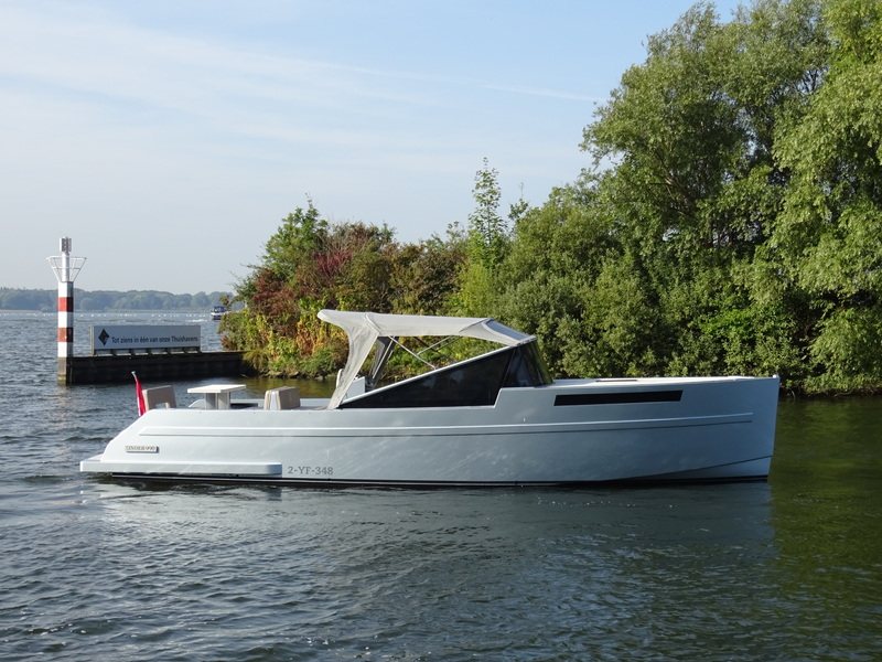 Zinder 990 Hybrid — foto 1 van 45