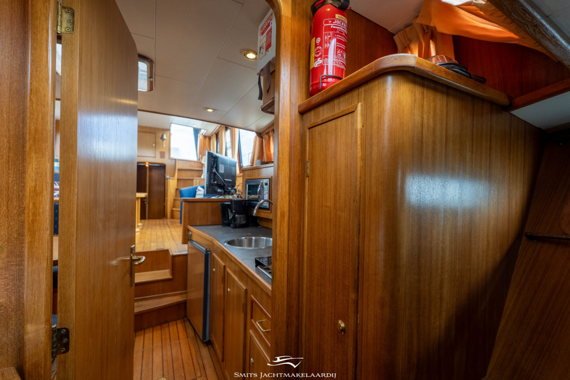 Valkkruiser 14.00 AK Cabrio — foto 31 van 94