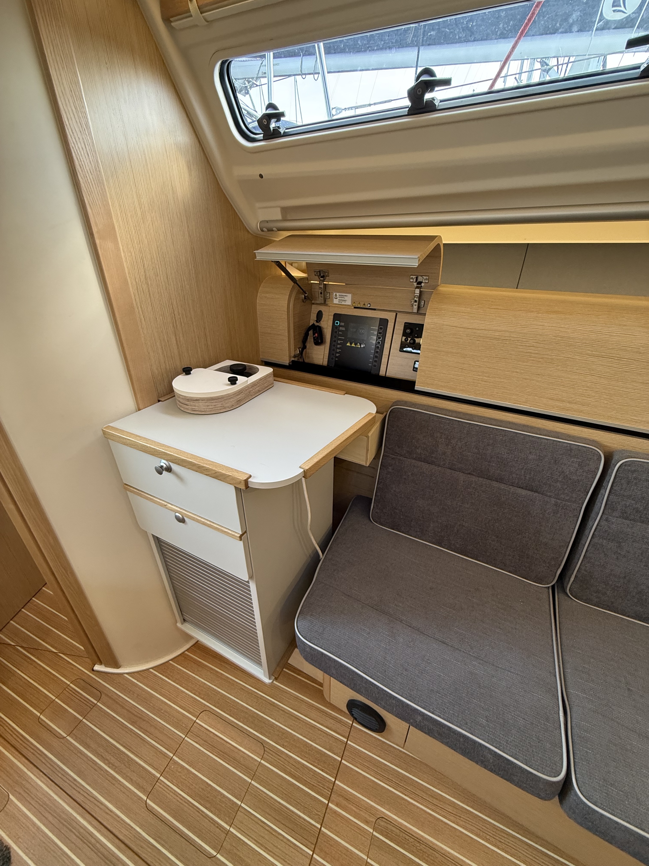 Dehler 34 — foto 8 van 37