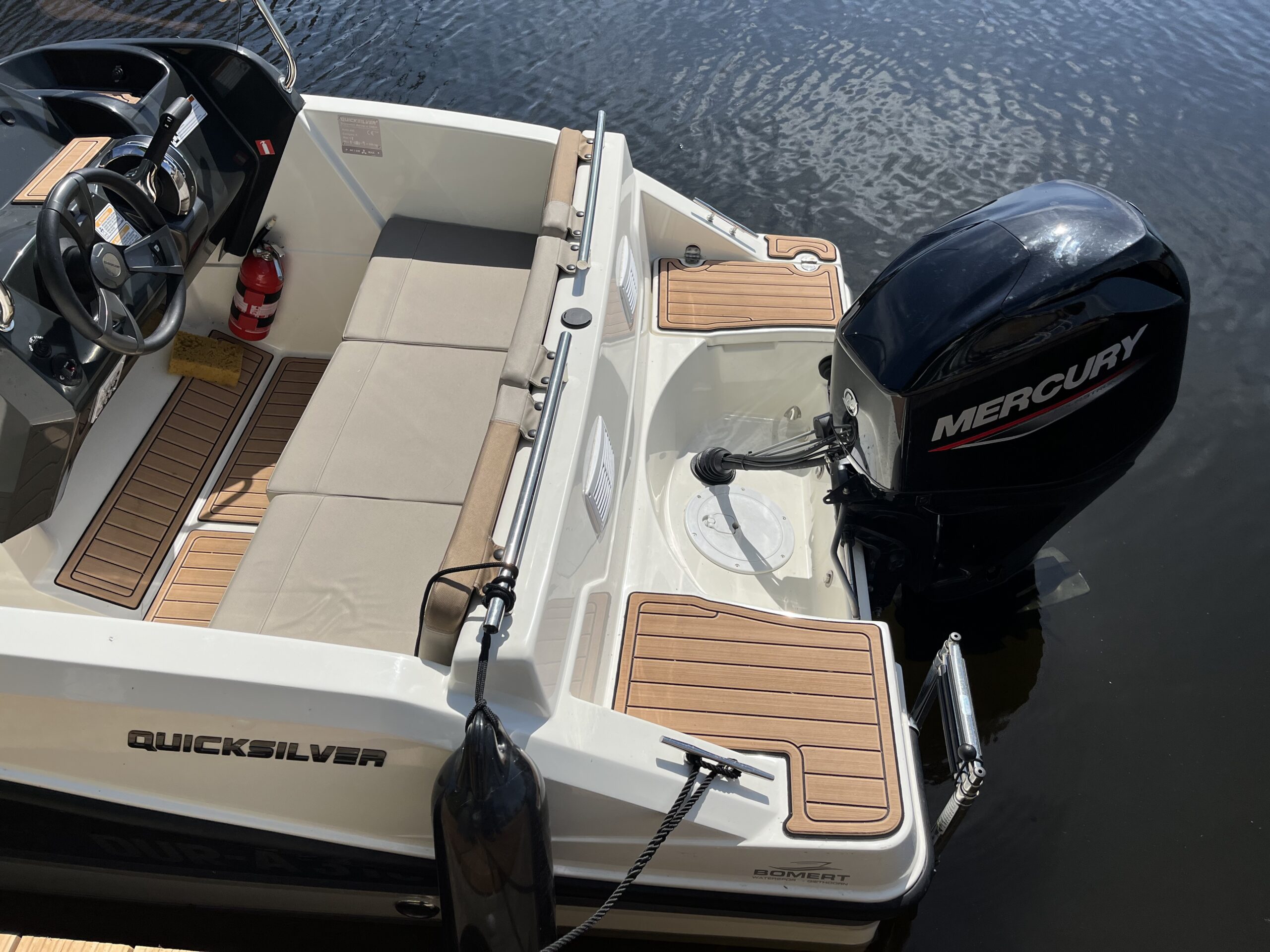 QUICKSILVER ACTIV 455 — foto 6 van 12