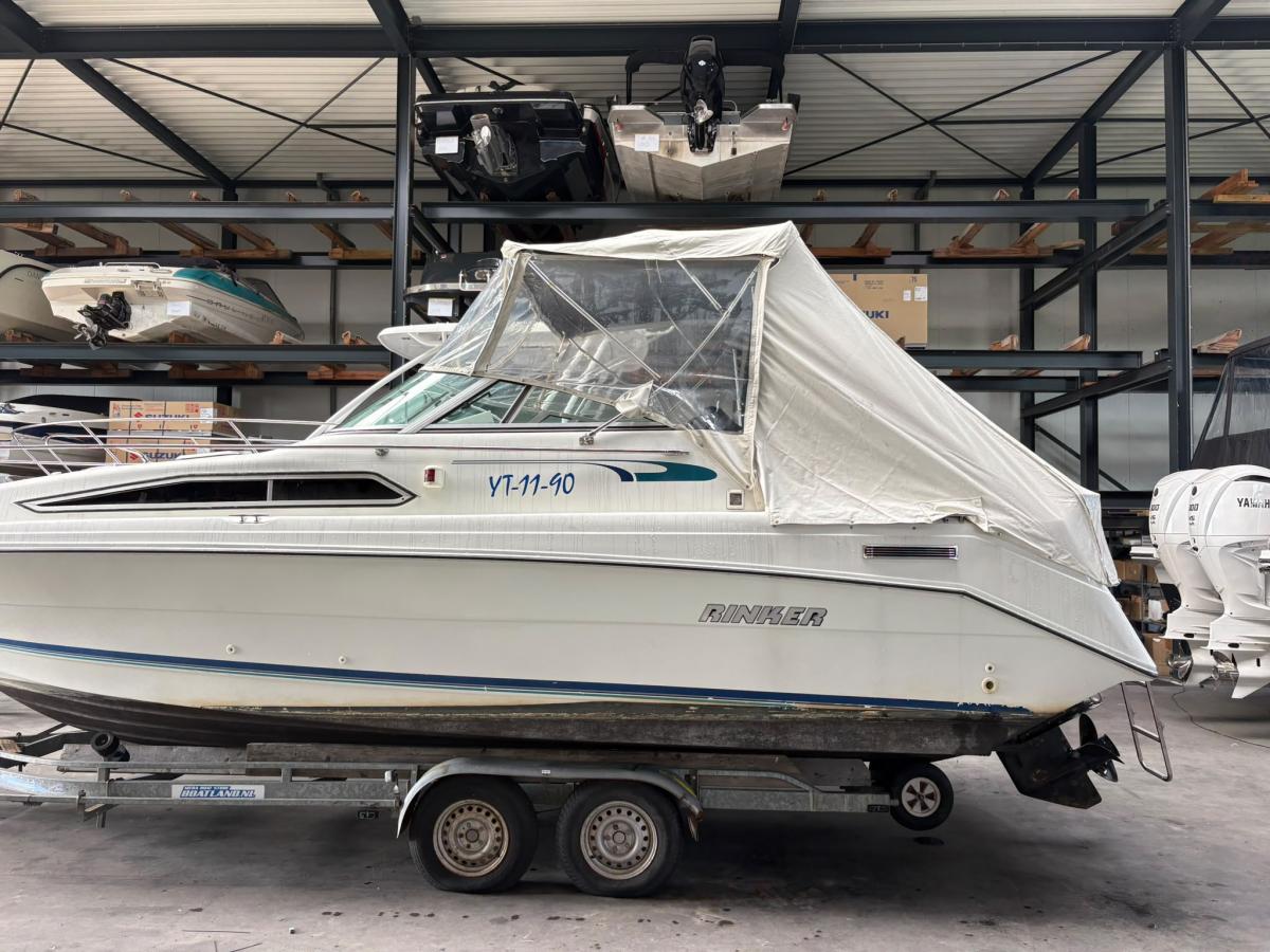 Rinker 260 FIESTA FEE — foto 25 van 27