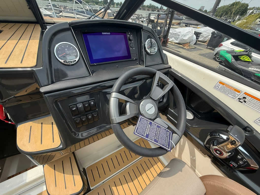 Quicksilver 755 Cruiser — foto 5 van 14