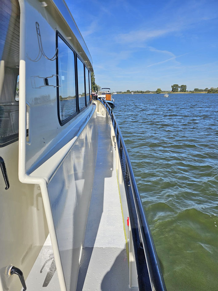ex Patrouille vaartuig / Varend Woonschip 18.26 met UBC — foto 25 van 68