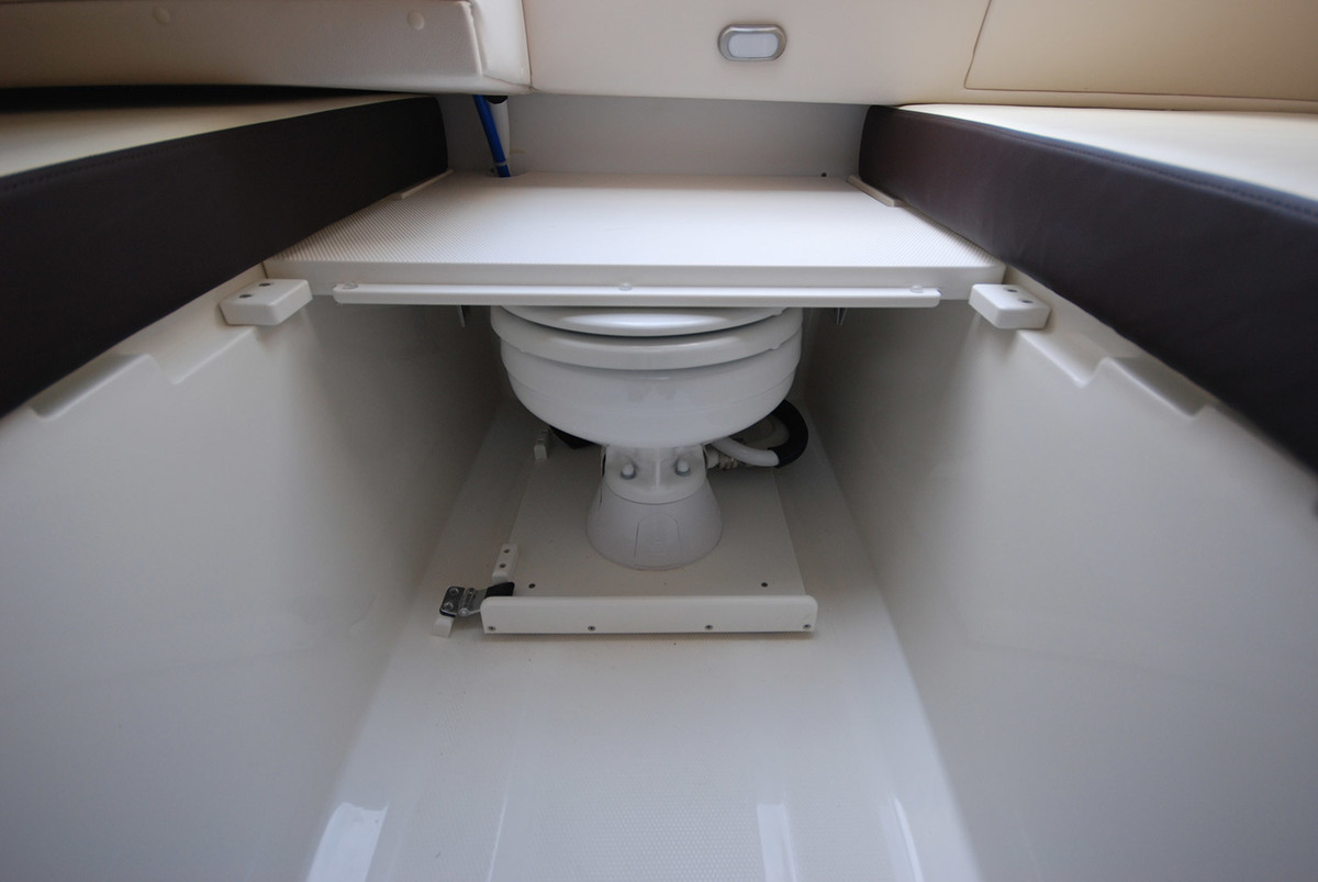 Sea Ray Sun Sport 250 — foto 42 van 73