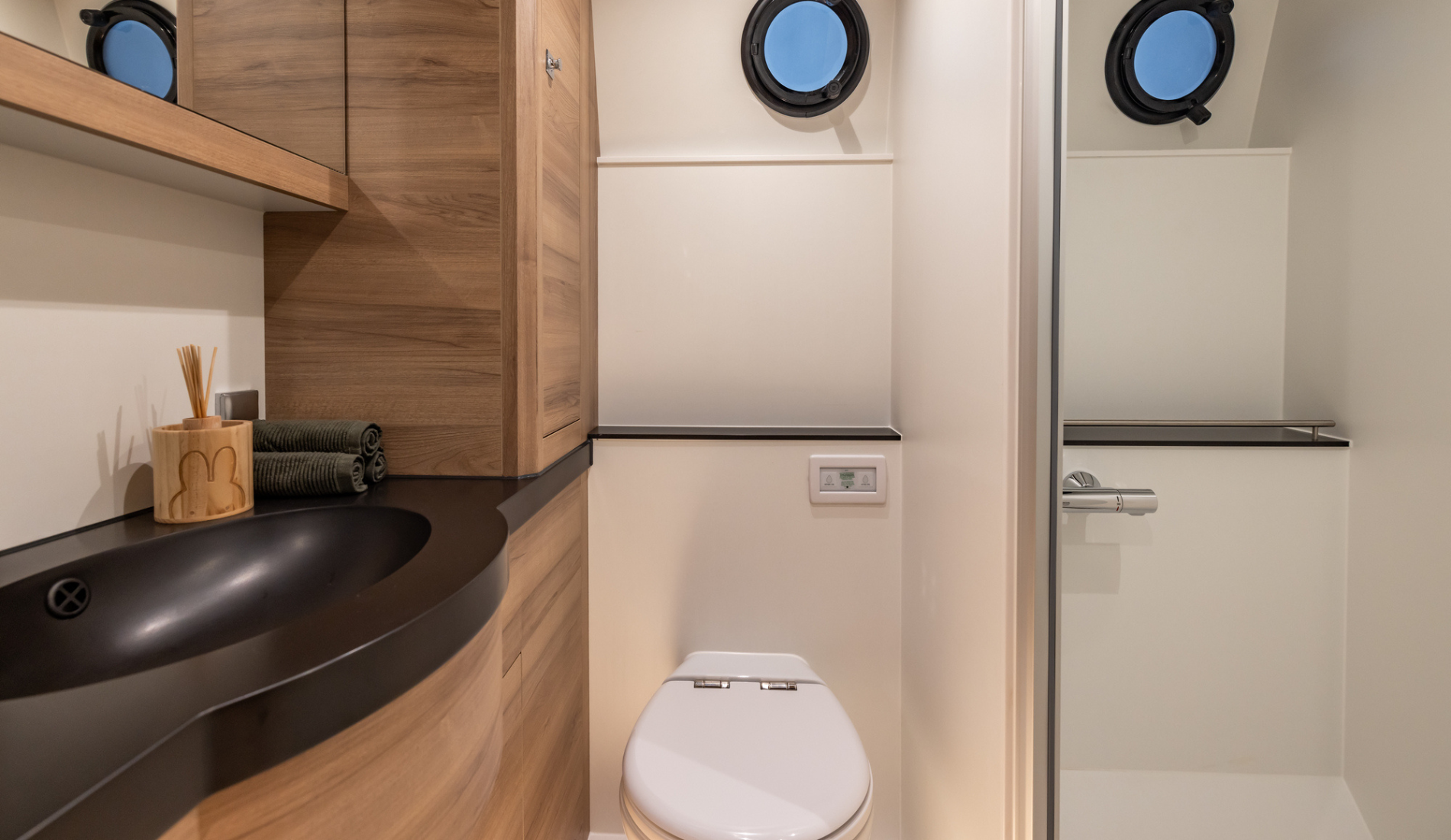 Boarncruiser 44 Elegance - AC — foto 18 van 25