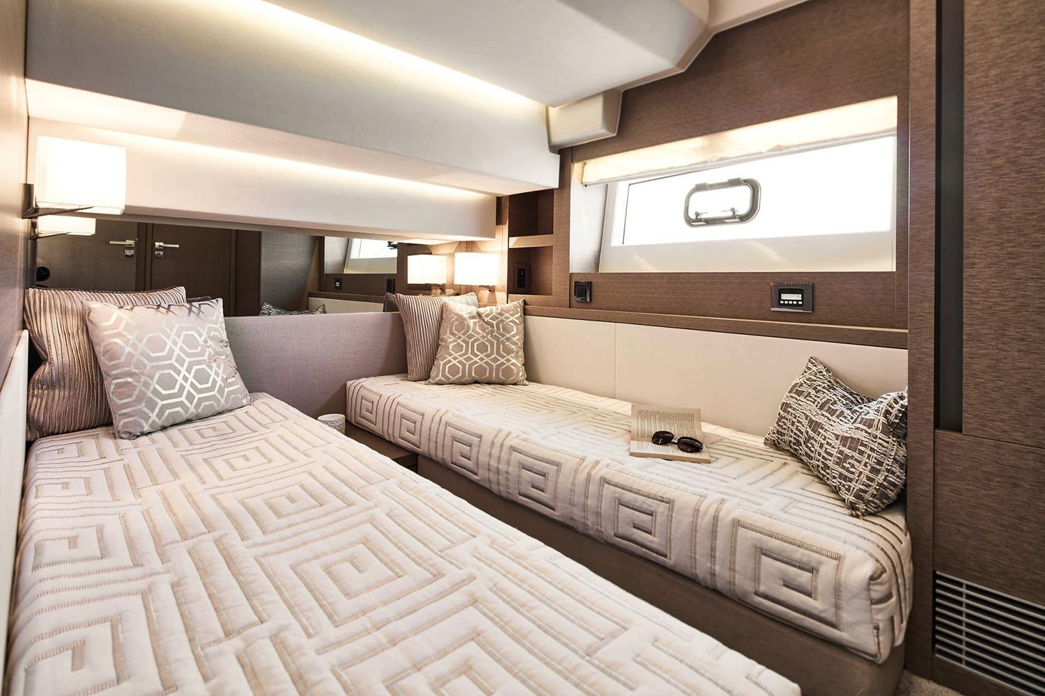 Prestige 630 — foto 37 van 45