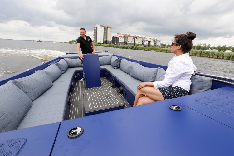 Triple X 800 DE GROOTSTE SLOEPENSHOWROOM VAN NEDERLAND — foto 16 van 22