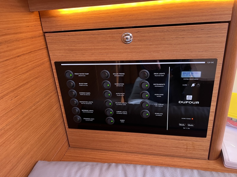 Dufour 430 GL — foto 17 van 63