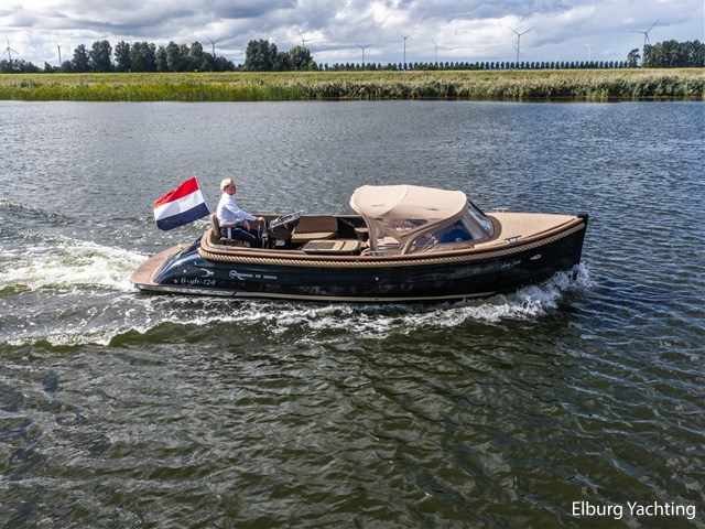 Waterspoor 717 Aviator — foto 39 van 48