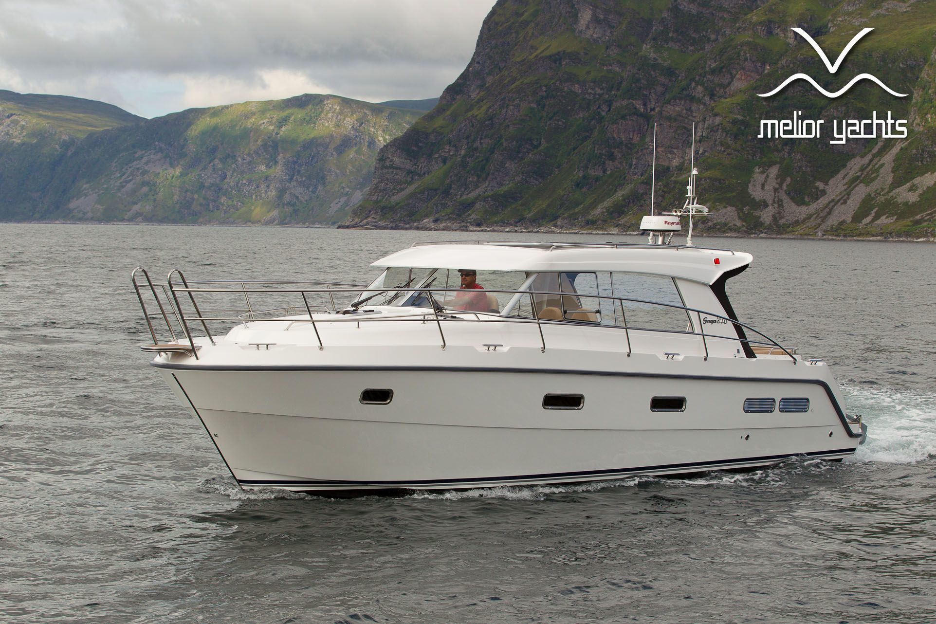 Saga 390 HT — foto 2 van 39