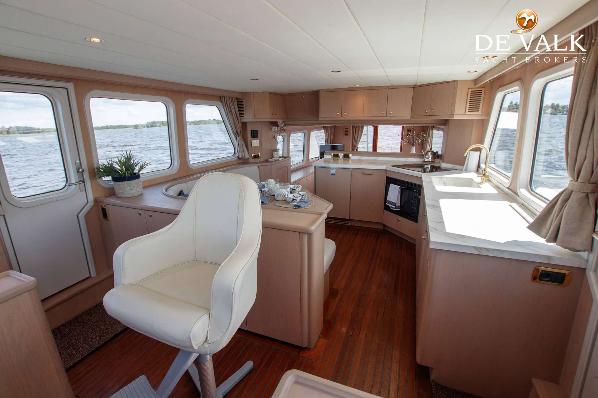 Kompier Canoe Stern 1650 Trawler — foto 28 van 44