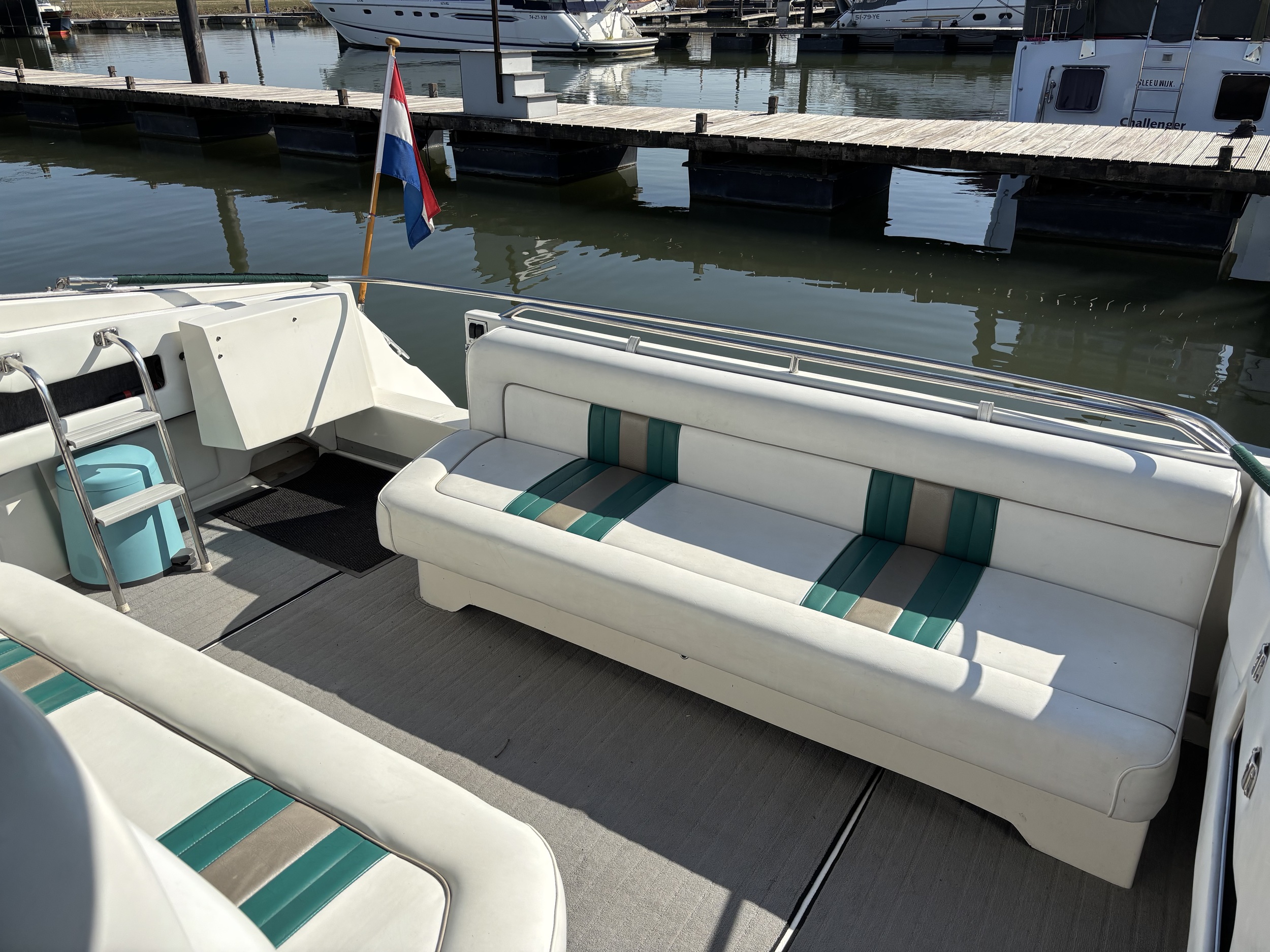 Sea Ray 370 Sundancer — foto 4 van 15