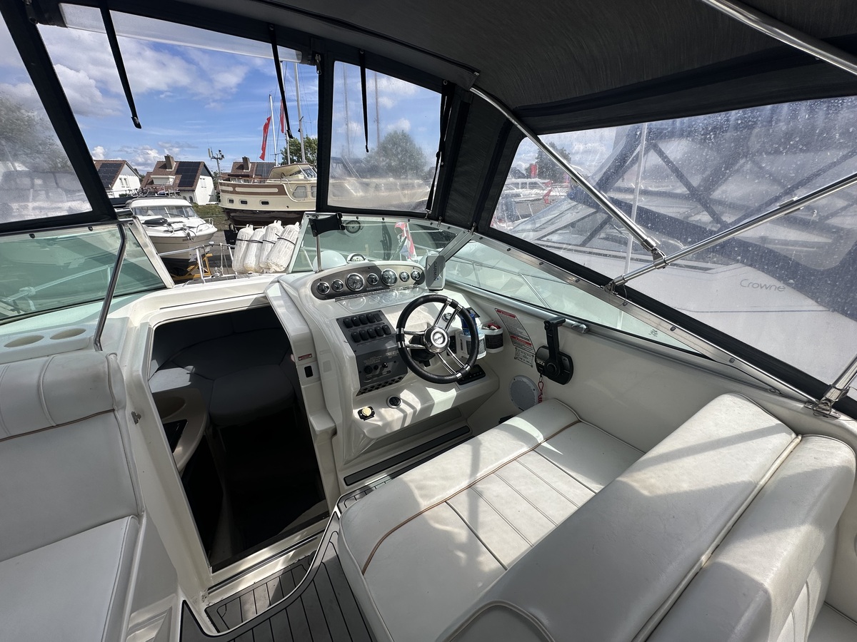 Sea Ray 250 Sundancer — foto 5 van 19